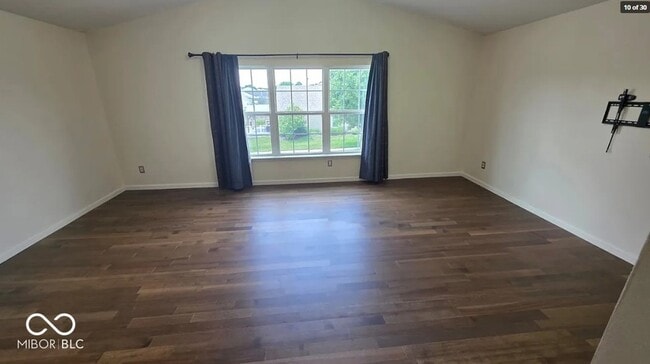 Building Photo - 15098 Royal Grove Dr