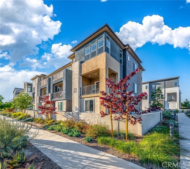 Building Photo - 185 Sentosa