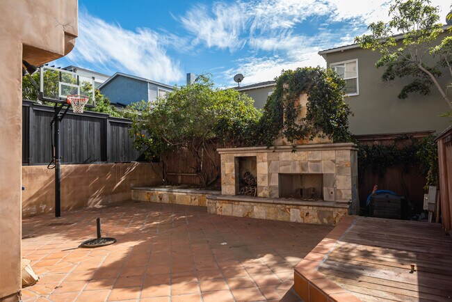 Backyard - 620 13th St