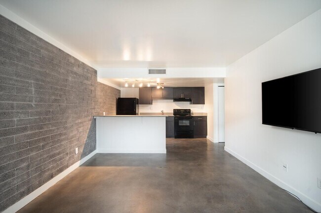 Building Photo - Broadway Apartments