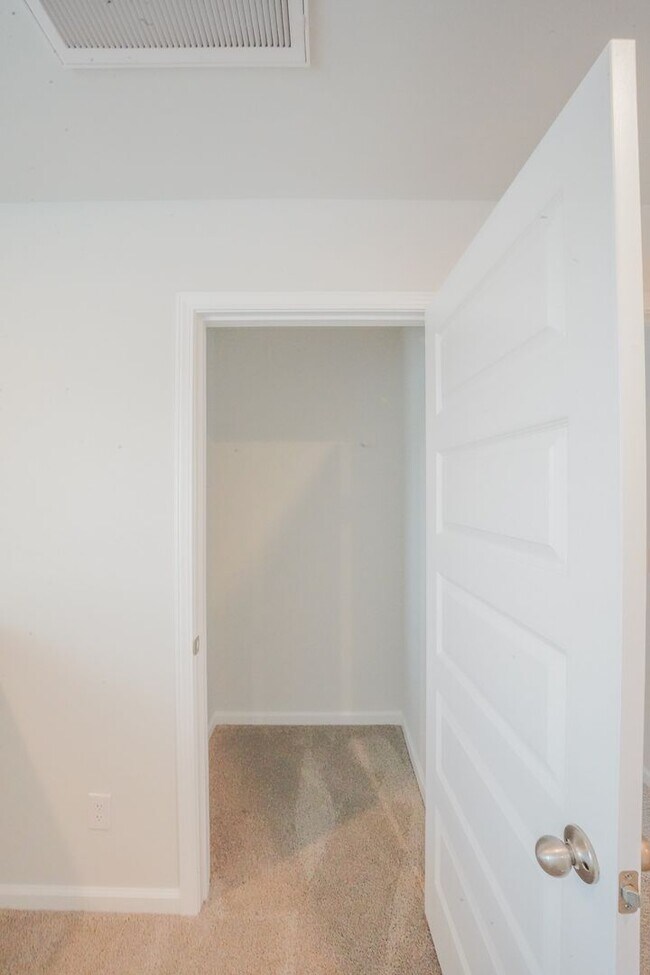 Building Photo - Available Soon!