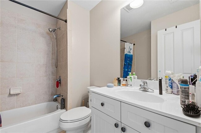 Building Photo - 5161 Monitor Ln