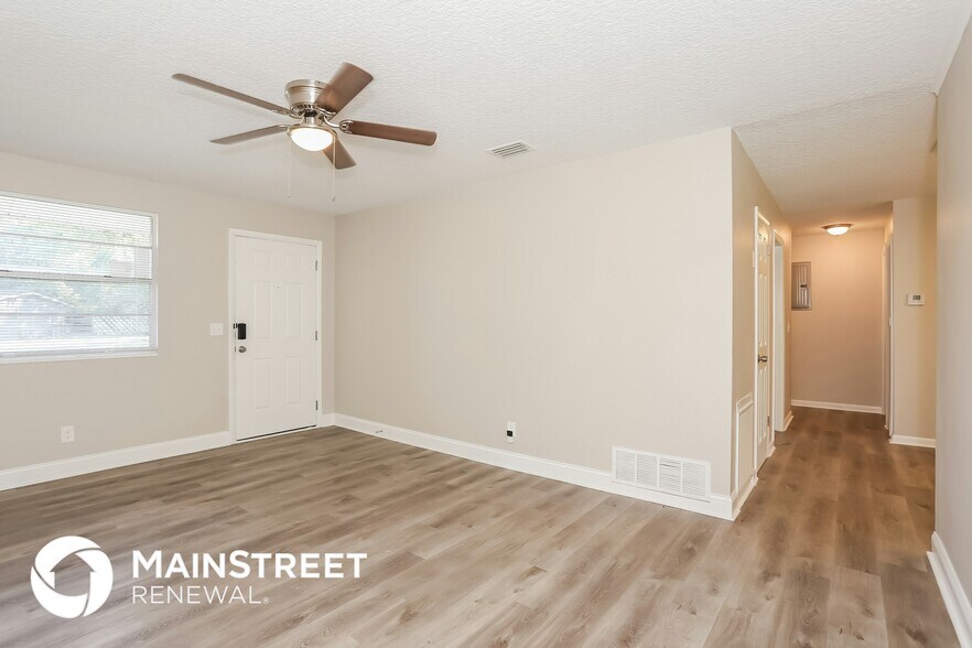 Building Photo - 5203 Chivalry Dr