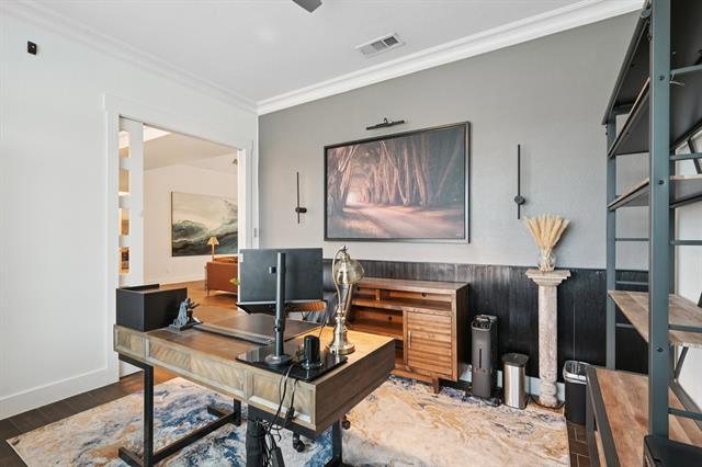 Building Photo - 1783 Canal St