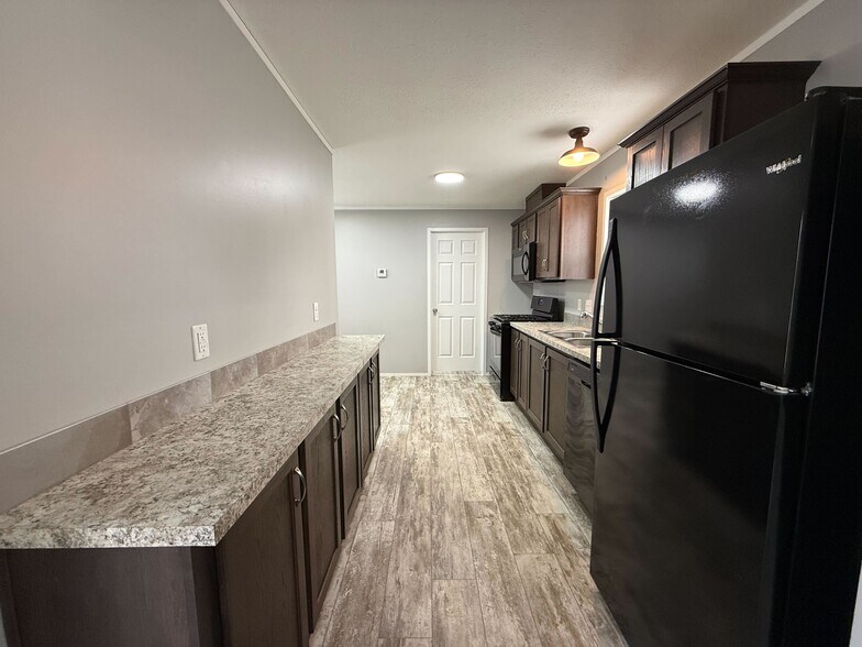 Building Photo - 11827 Cascade Cir