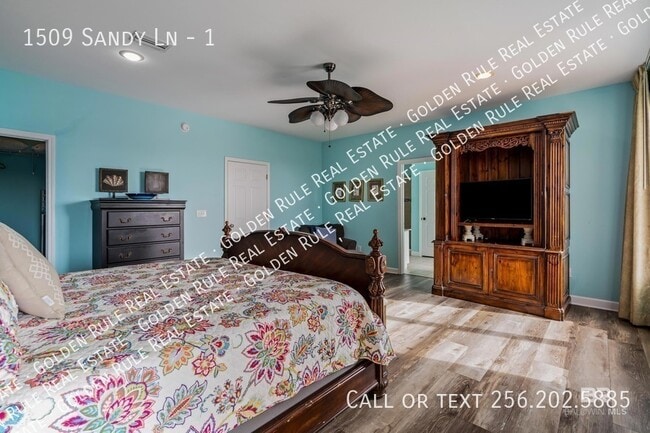 Building Photo - 1509 Sandy Ln