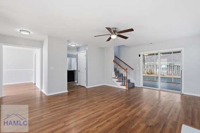 Building Photo - 22 Avocet Way