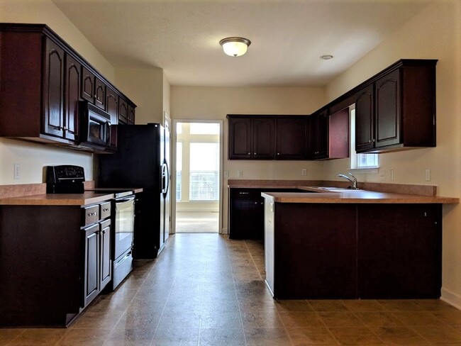 Building Photo - COMING SOON!!......King of The Hill – Your...