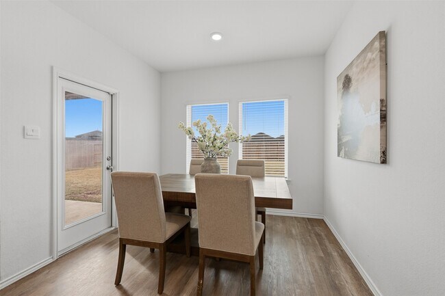 Building Photo - 17719 Winfall Dr