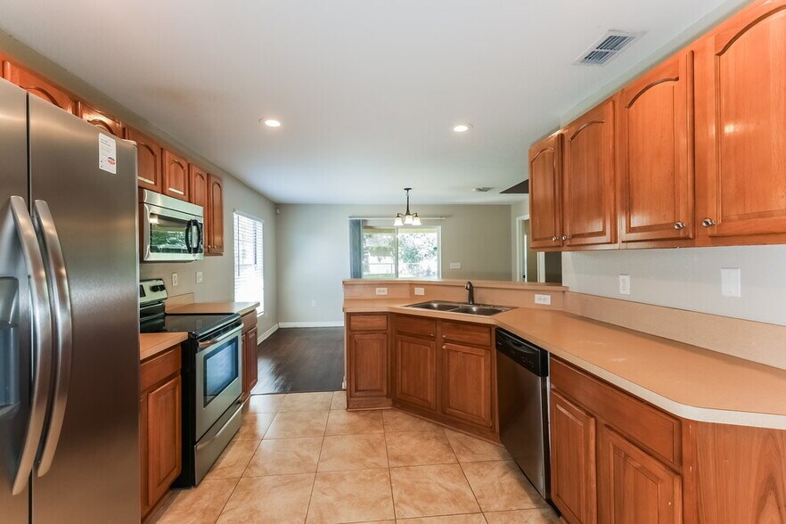 Building Photo - 3051 Sire Trail