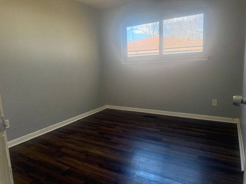 Building Photo - 4631 Ziegler St