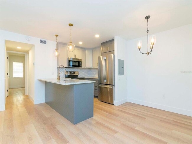 Building Photo - 107 S Obrien St