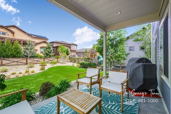 Building Photo - FORMER OAKWOOD MODEL 4BD HOME IN BANNING L...