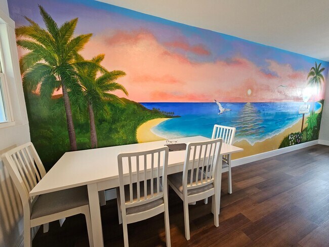 Building Photo - 1115 S Ocean Dr