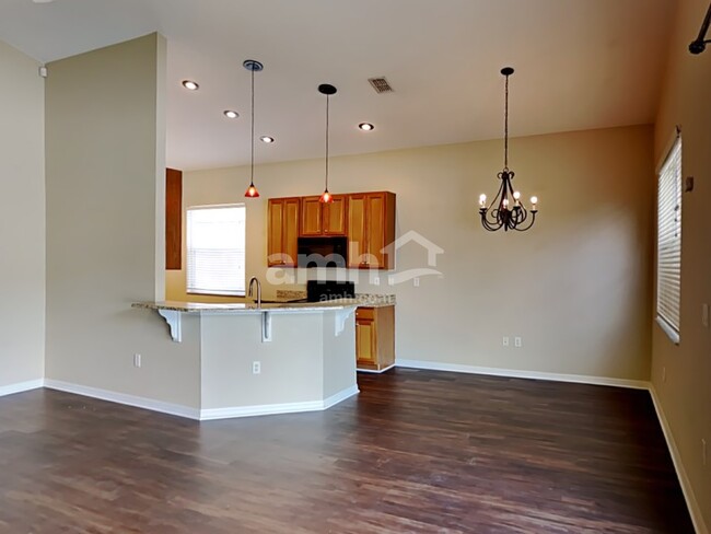 Building Photo - 12016 Tasha Ct