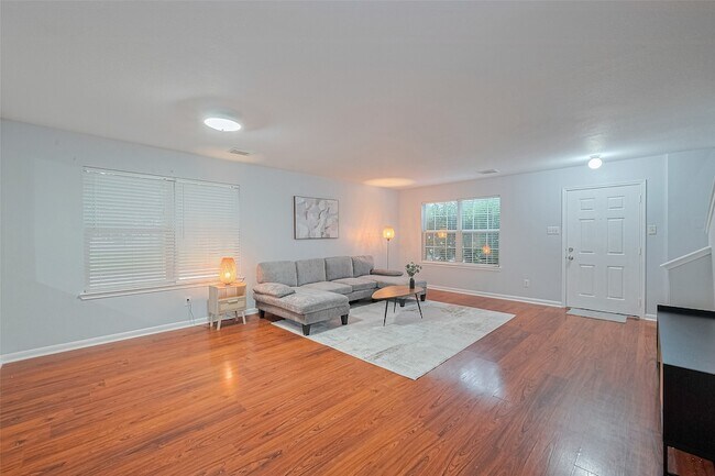 Building Photo - 2123 Gable Hollow Ln