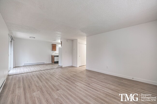 Building Photo - 3505 K St