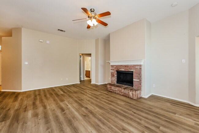 Building Photo - 1542 Reynolds St