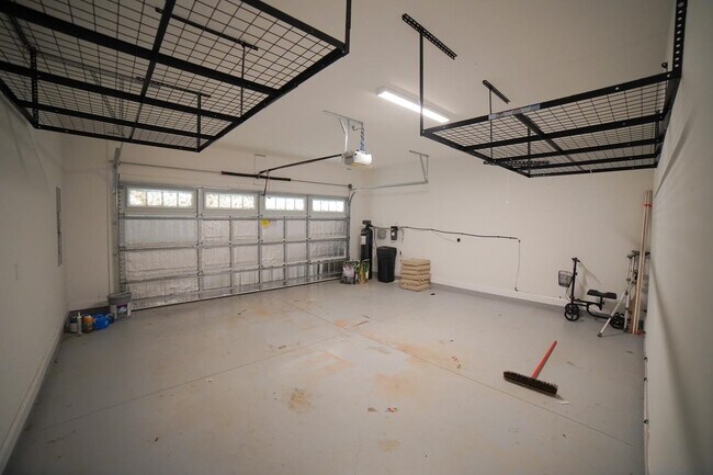 Building Photo - 219 Bienville Pl