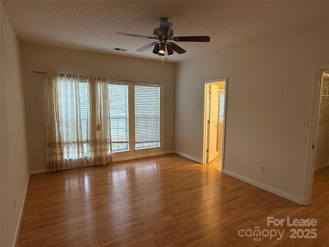 Building Photo - 17115 Grenache Ct