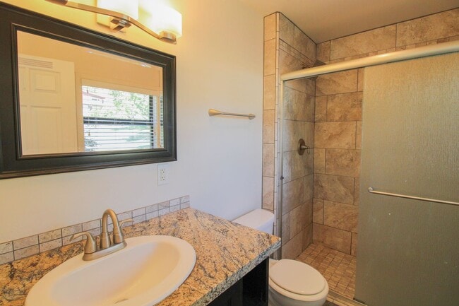 Building Photo - Exceptional Monterey Heights 4 Bedroom Hou...