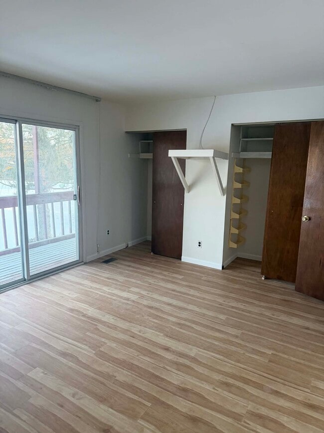 Building Photo - 3103 Ruby Dr