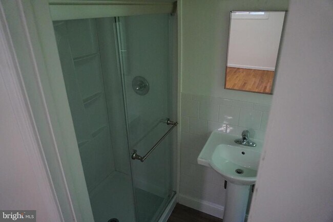 Building Photo - 1306 Saluja Hill Ct