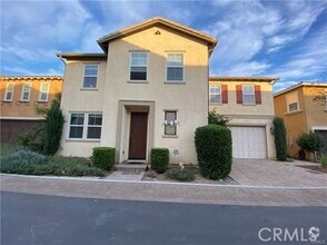 Building Photo - 3011 E Via Corvina