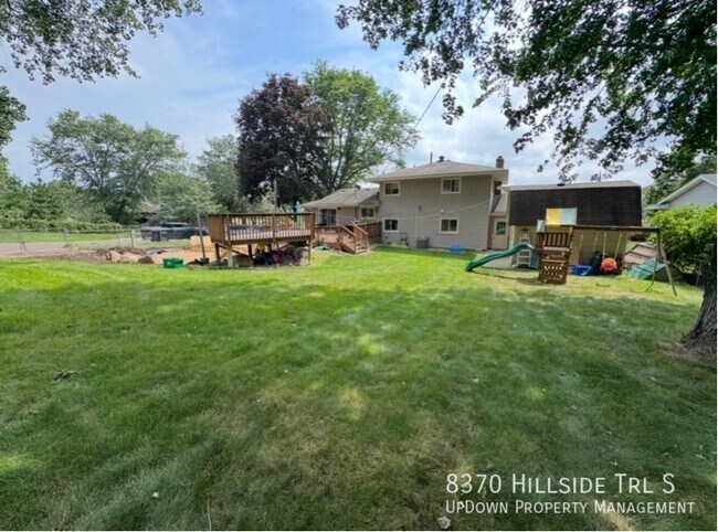 Building Photo - 8370 Hillside Trail S