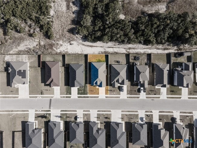 Building Photo - 1634 Dryden Ave