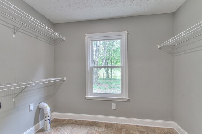 Building Photo - 109 Warren Pl