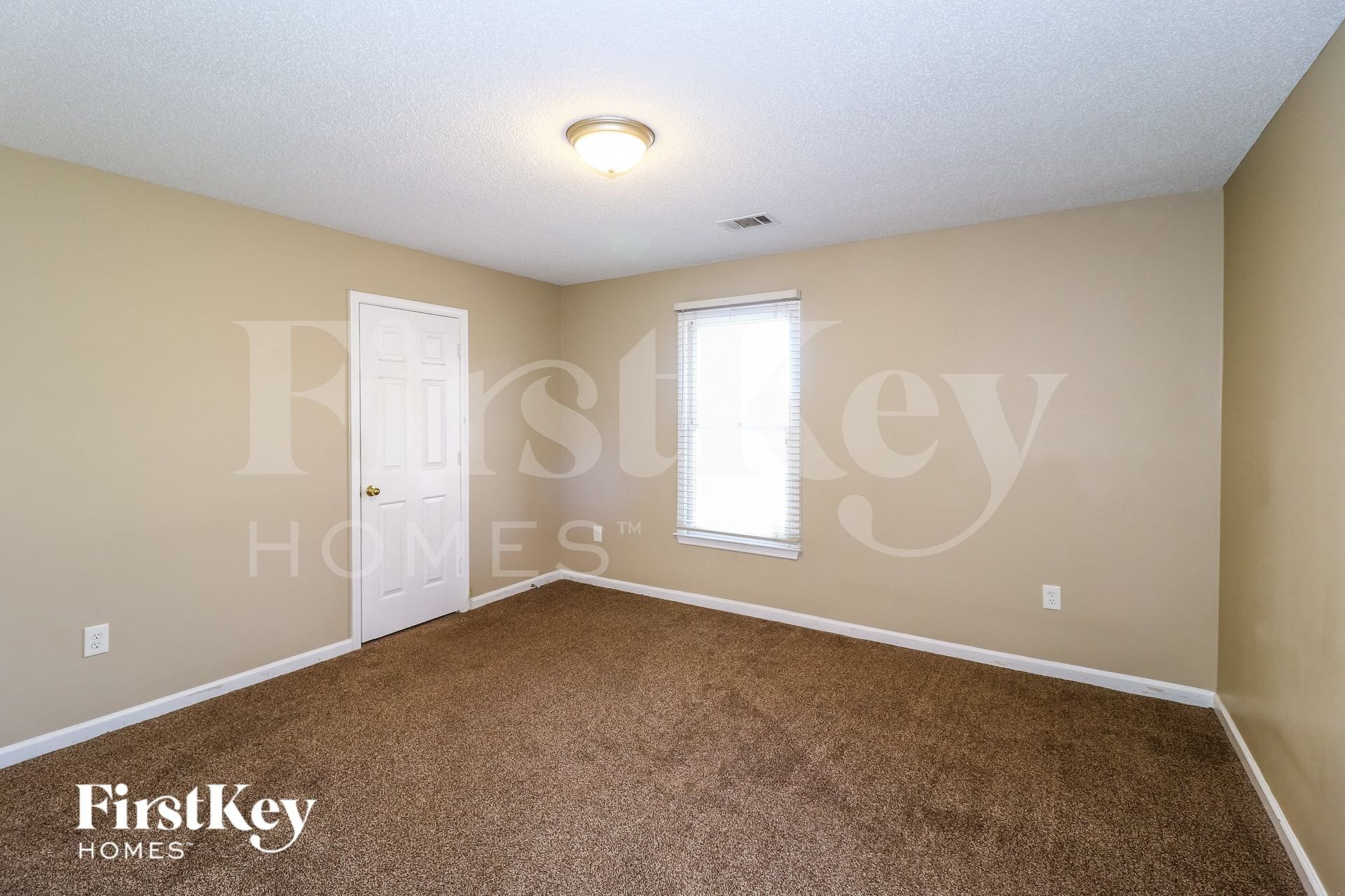 Building Photo - 9095 Strawberry Ln