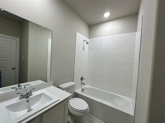 Building Photo - 804 Pne Bch Dr