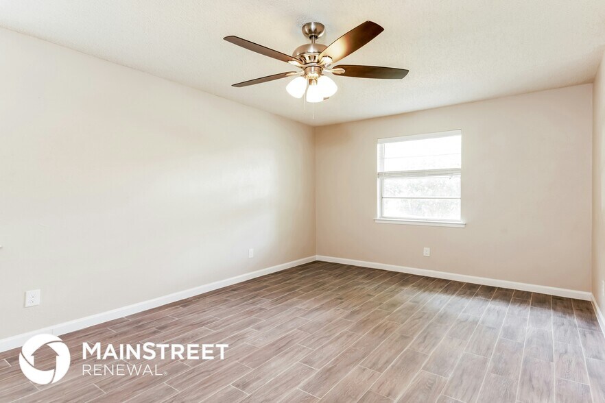 Building Photo - 414 Crusader Dr