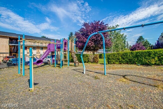 Building Photo - 14510 124th Ave NE