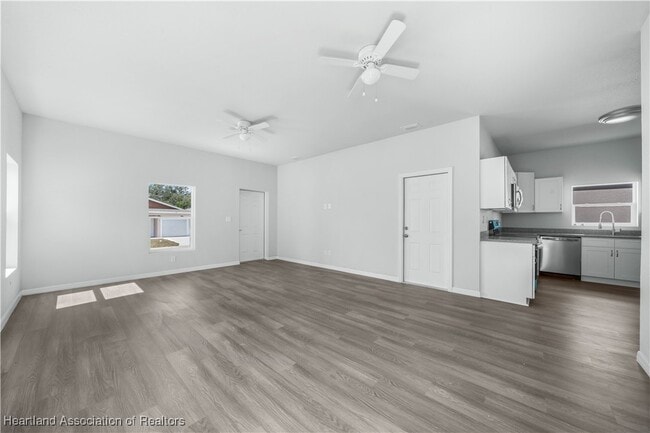 Building Photo - 1103 Gigon Ct