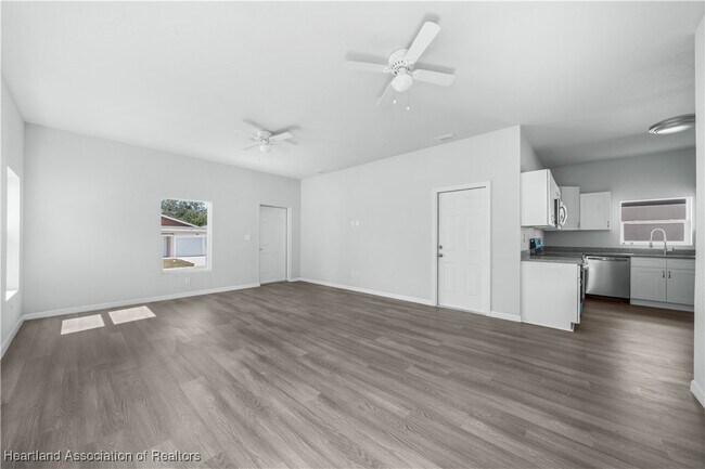 Building Photo - 1451 Las Villas Blvd