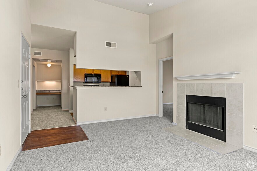 Mansions of Mansfield 400 N State Hwy 360 Mansfield TX 76063