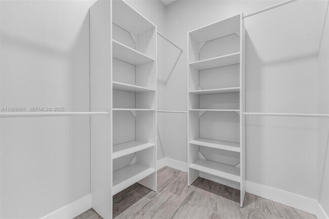 Building Photo - 1962 NW 107th St