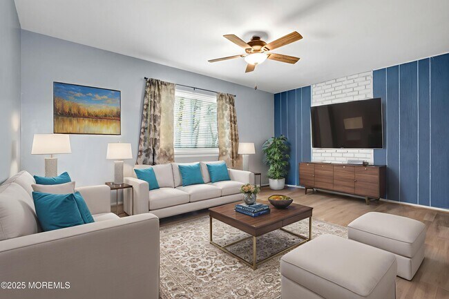 Building Photo - 207 Coville Dr