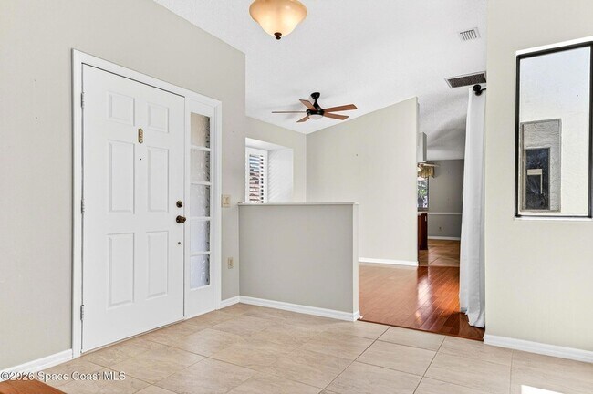 Building Photo - 810 Parkside Pl