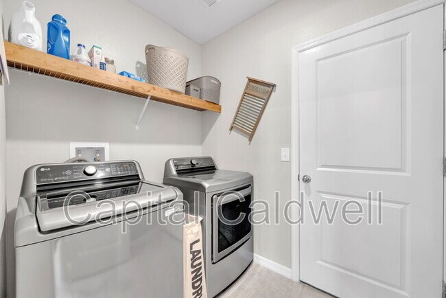 Building Photo - 9434 Lemon Drop Lp