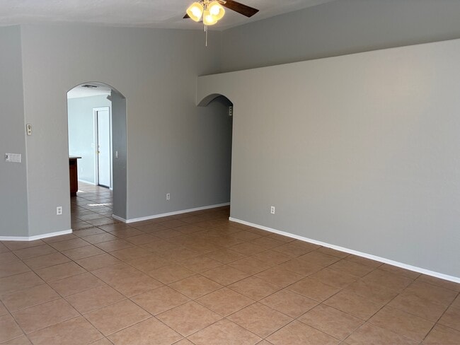 Building Photo - 2300 E 37th Ave