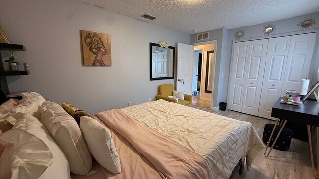 Building Photo - 1381 Fallwood Dr