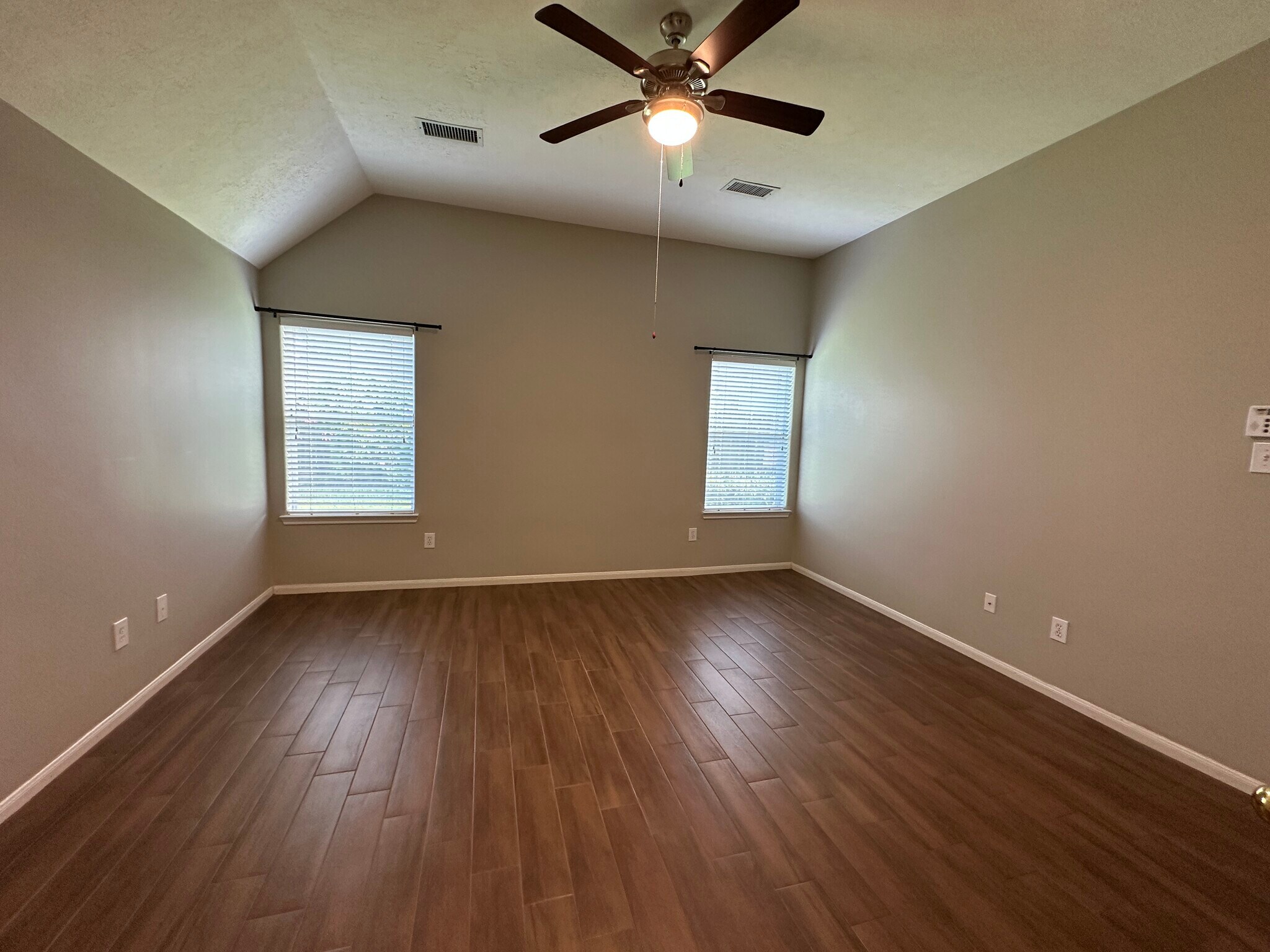 Building Photo - 18818 Harbor Key Cir