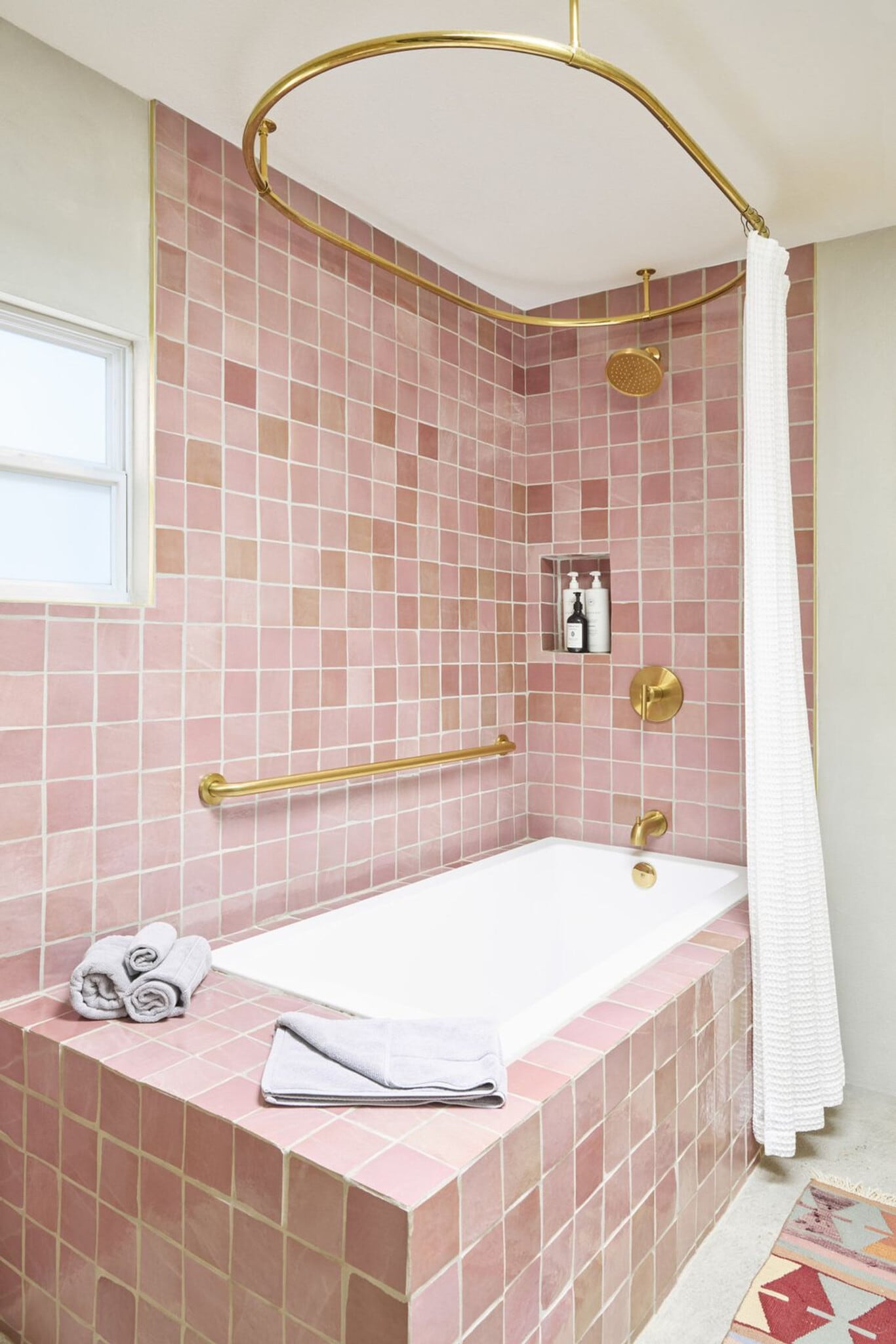 Building Photo - 2861 Agua Fria St