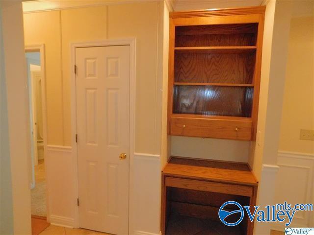 Building Photo - 176 Water Oak Dr