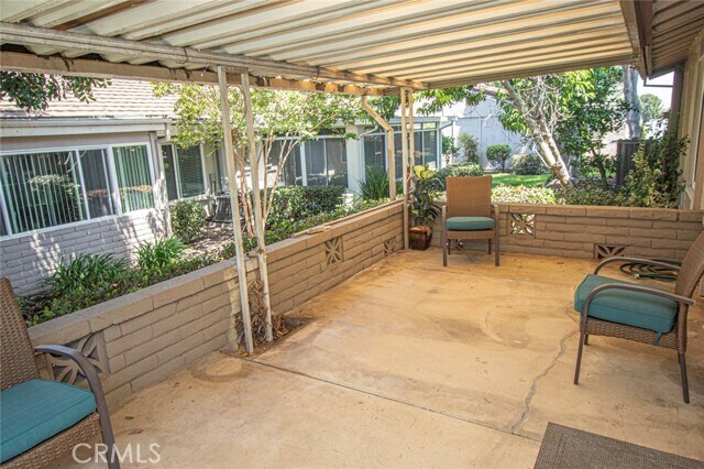 Building Photo - 3152 Alta Vista