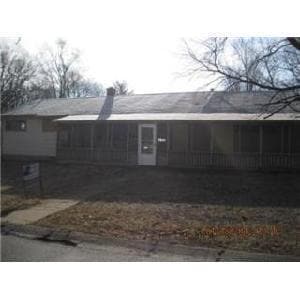 Building Photo - 7601 Ruskin Way