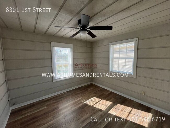 Building Photo - 8301 1st St